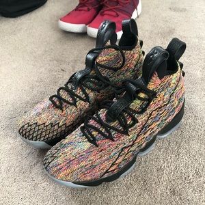 LeBron 15
